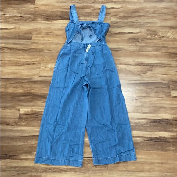 💖8/22💖Madewell Denim ApronBow-Back Jumpsuit - Picture 2 of 7
